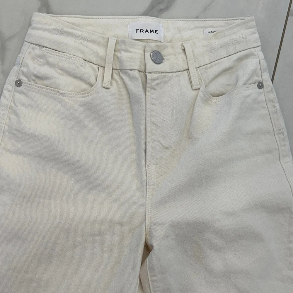 Frame Denim Women's Straight Leg Cream Jeans - Picture 2 of 3